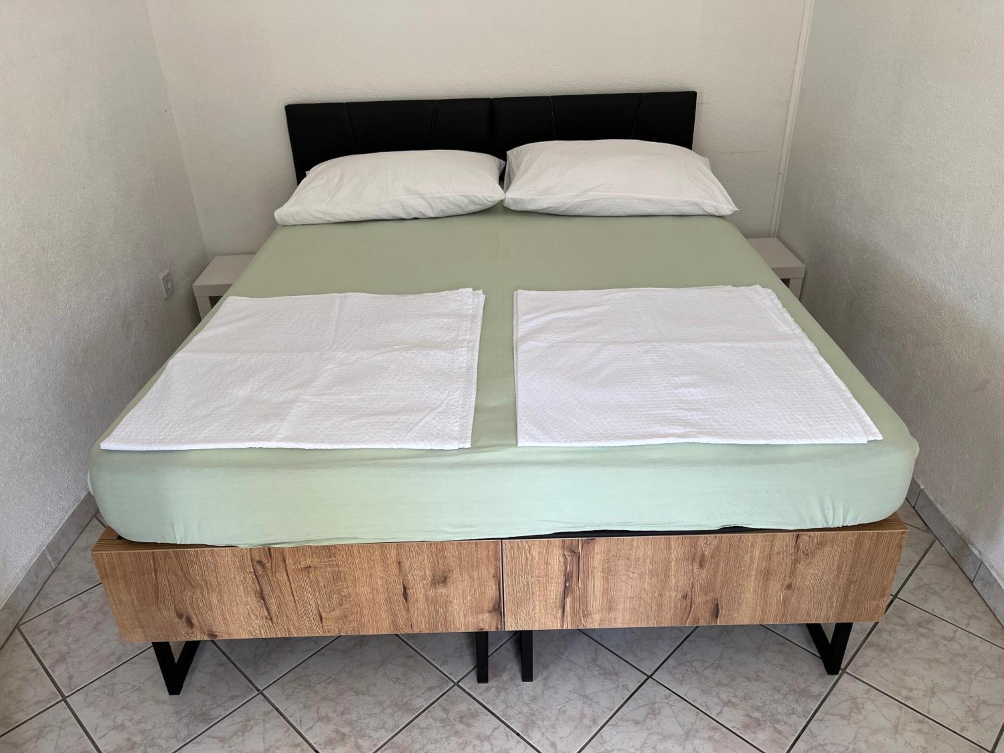 Apartmani Mlinar-One Bedroom Seaview Grebaštica Exterior foto